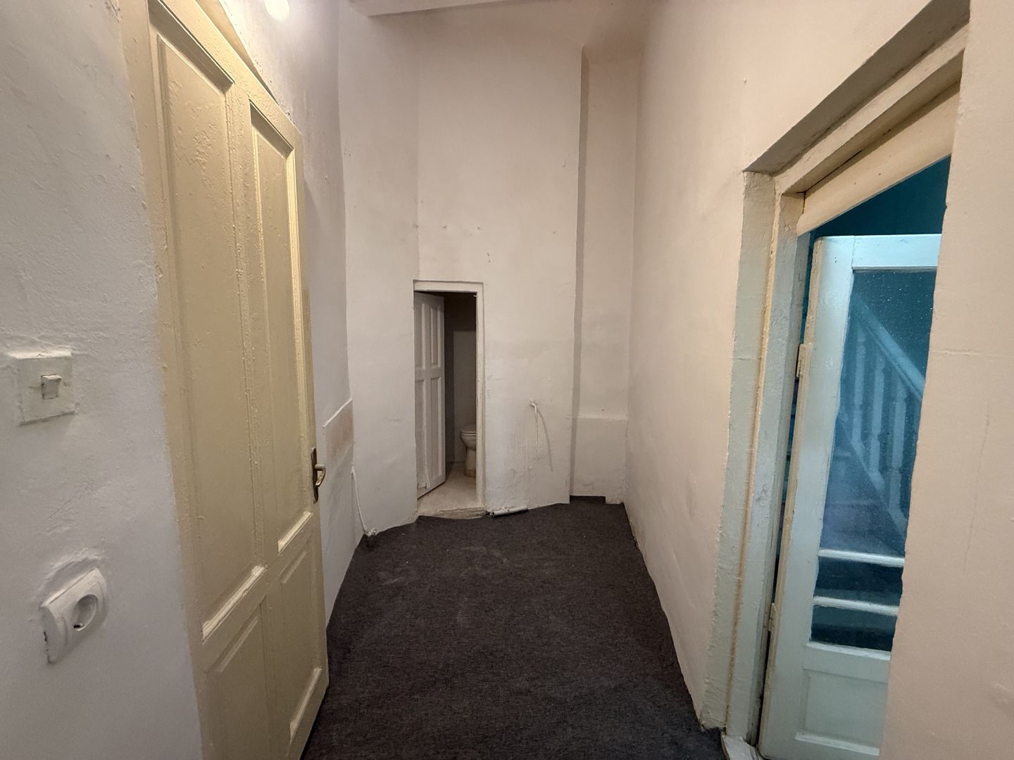 Oferta zilei !!! Garsoniera 33.4 mp utili in Vila - Zona Parcul Carol - Poză 8