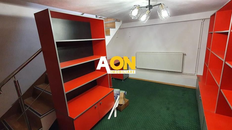 Spatiu comercial cu acces stradal, 35 mp + 15 mp subsol, Cetate - Poză 6