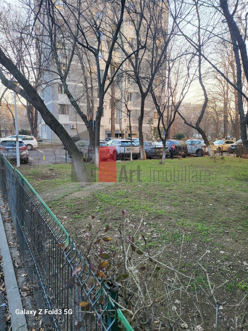 Apartament 3 camere Titan liceul Dante - Poză 15