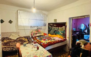 Casa cu 2 camere in Sacuieni - Poză 6
