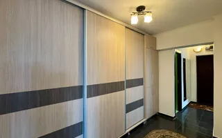 Apartament 3 camere 2 bai Centru -Blv Independentei - Poză 17