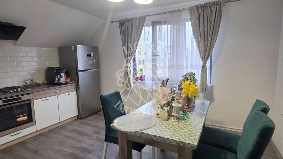 Apartement 115 mp+pod-et 1-gradina 167 mp-Zona Casa Somesana - Poză 2