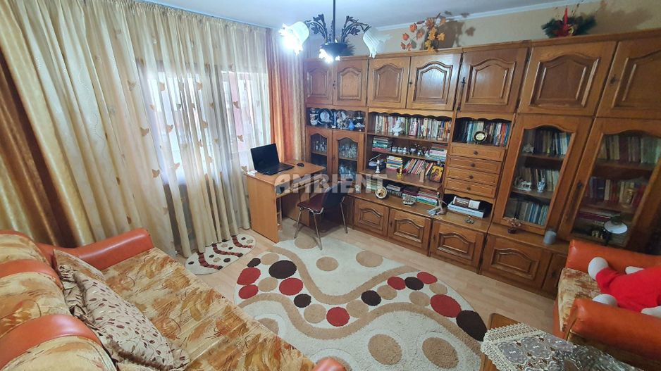 Apartament 2 camere, etaj 1, zona GARĂ; - Poză 2