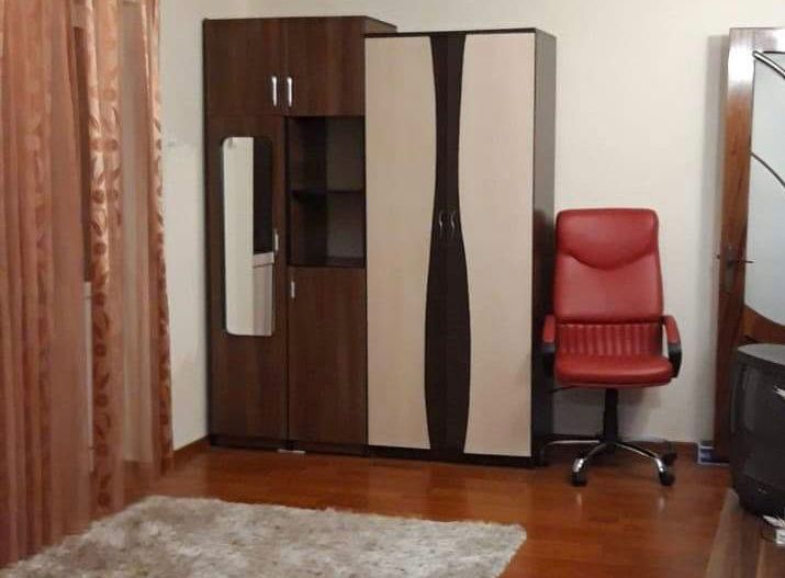 Apartament 2 camere, mobilat și utilat, zona Ultracentral; - Poză 1