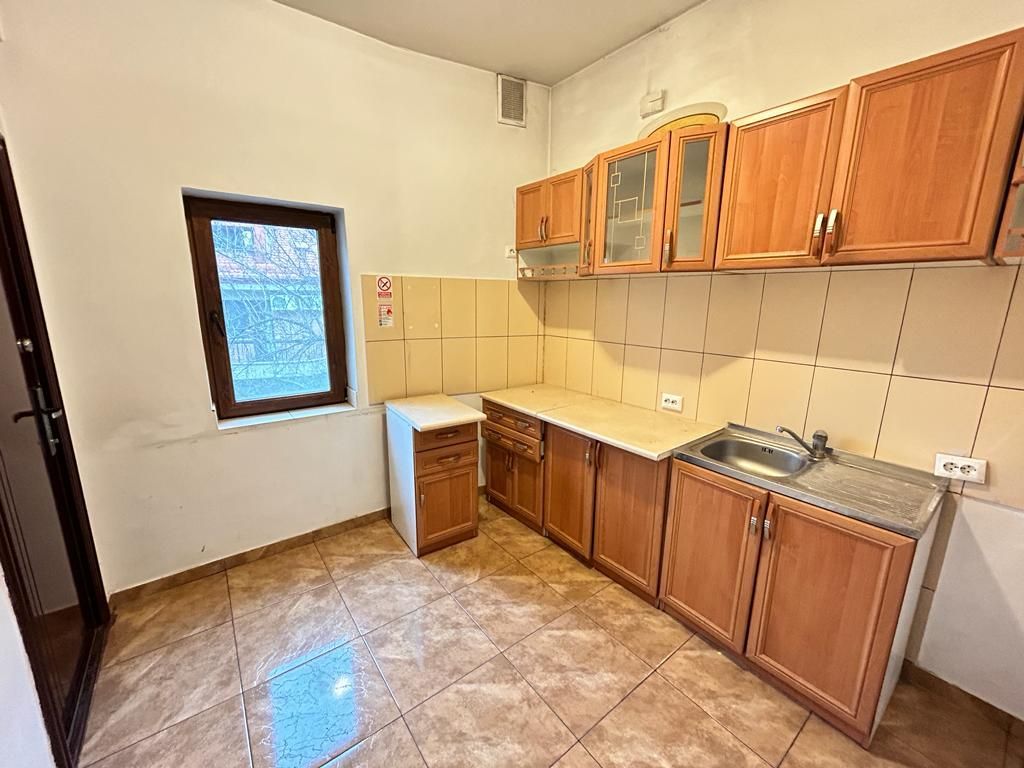 Apartament 3 camere in vila Aurel Vlaicu | Garaj 26.48 mp - Poză 7