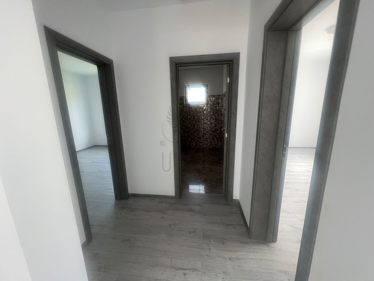 Casa Carcea noua, la cheie - Poză 5