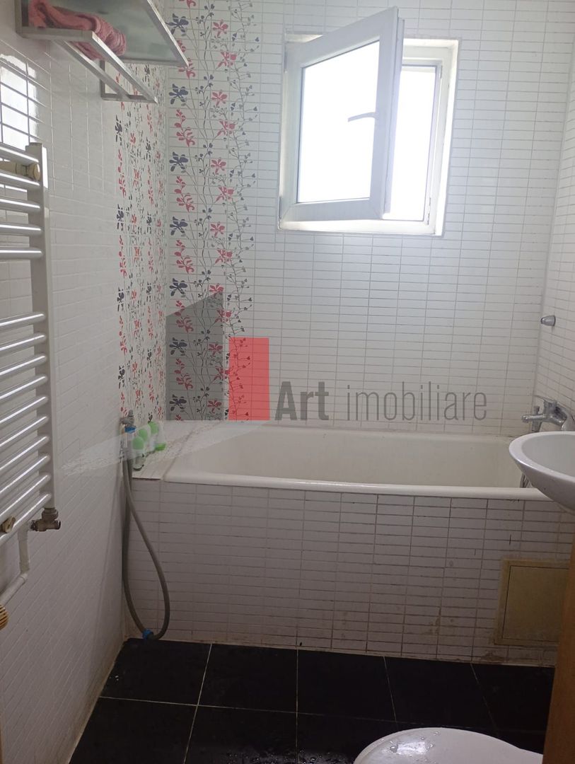 Apartament 2 camere, 2 balcoane bdul Basarabia - Poză 8