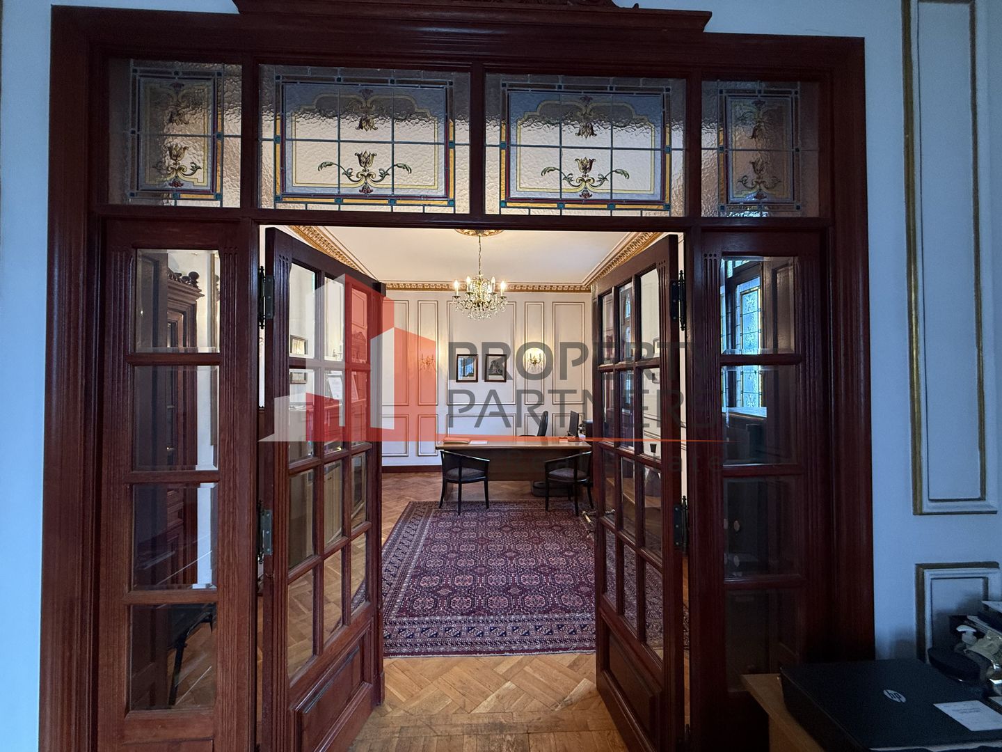 Birouri de inchiriat  200 mp în Palatul Ghica. - Poză 5