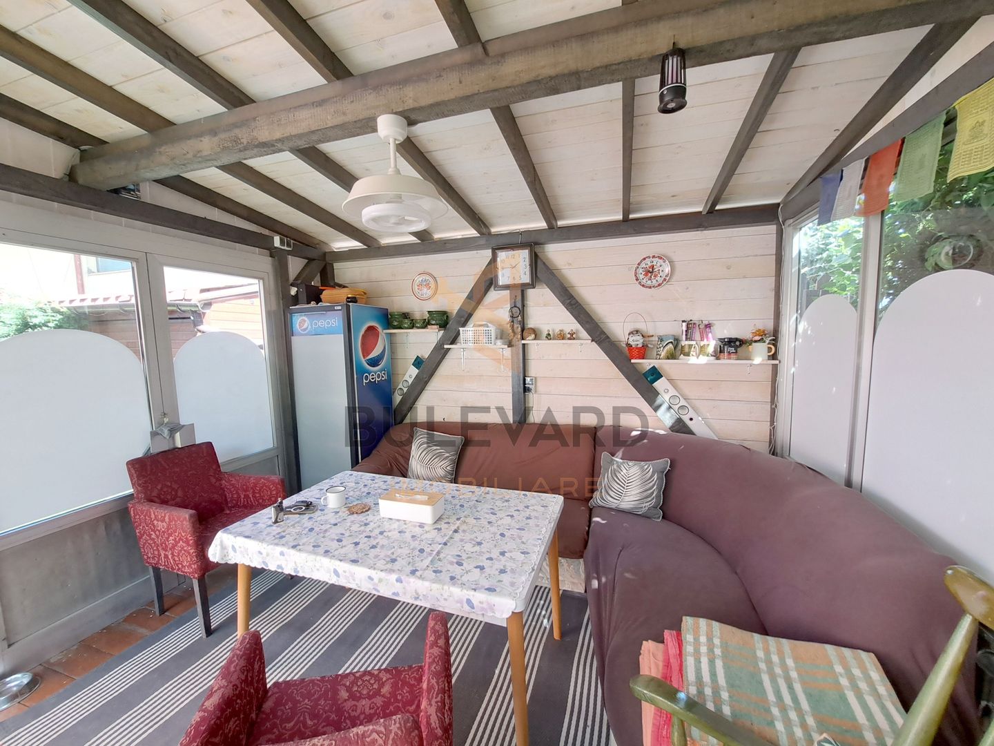 Comision 0! Casa 206 mp utili + pod 60 mp, 4 parcari, 304 mp teren - Poză 25