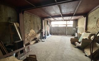 Proprietate centrală – ideală pentru investiție! - Poză 11