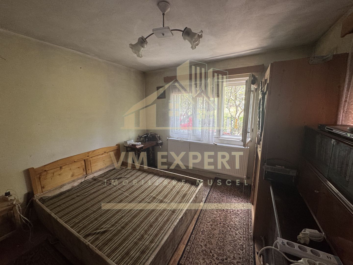 CASA 11 CAMERE TEREN 893 MP LEREȘTI ARGEȘ - Poză 38