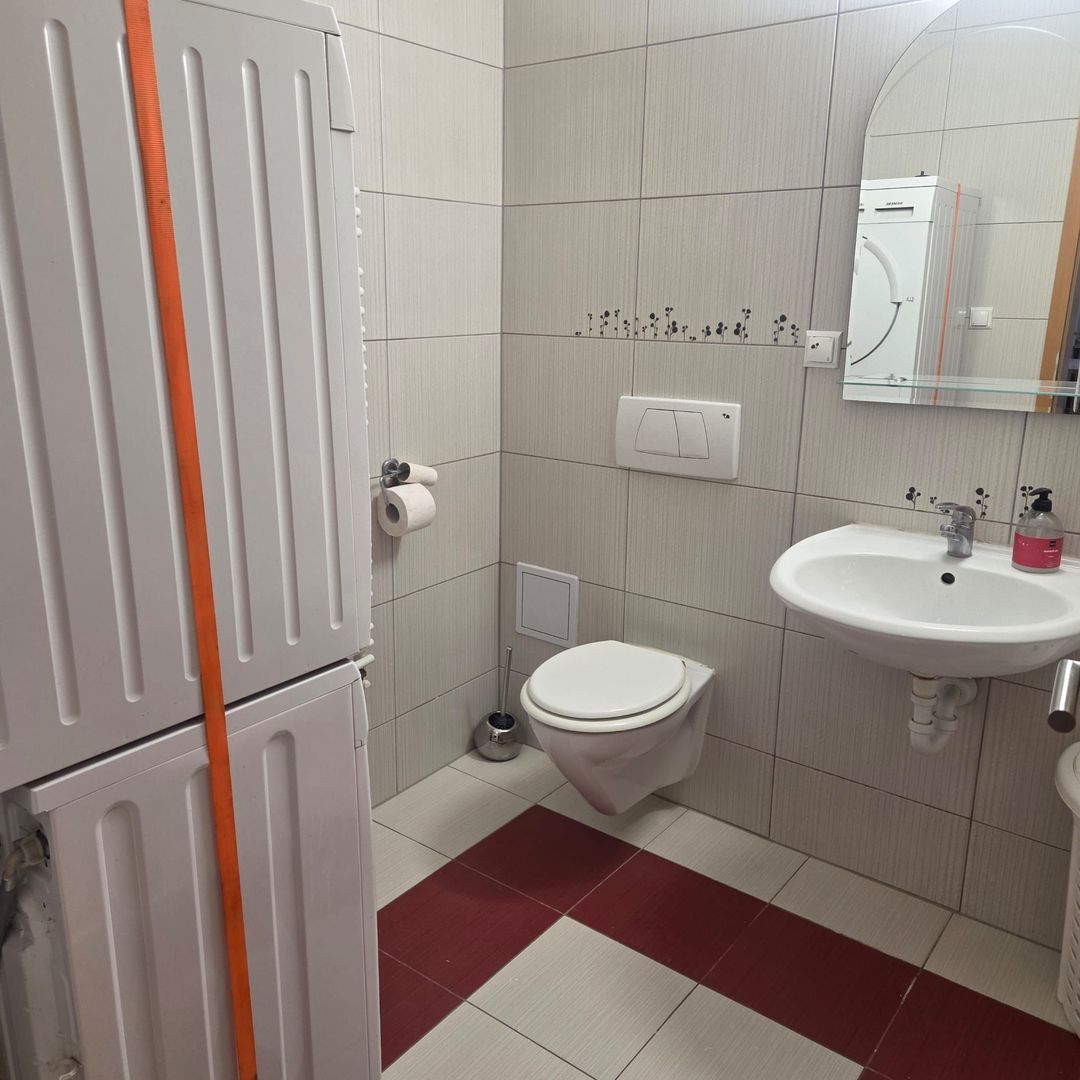Apartament  2 camera zona Avangarden - Poză 7