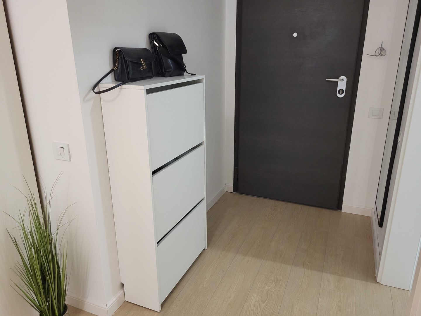 Apartament 2 camere de inchiriat - Exigent Plaza - Poză 6