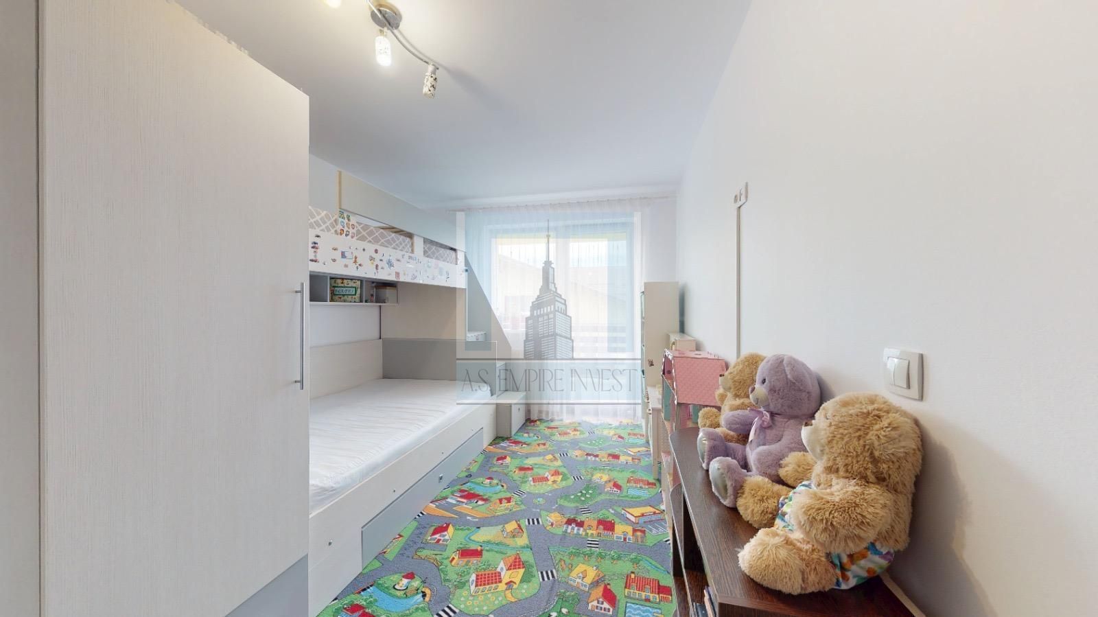 Apartament 3 camere, 121 mp,2 bai, 3 balcoane-zona Subcetate/Sanpetru - Poză 7