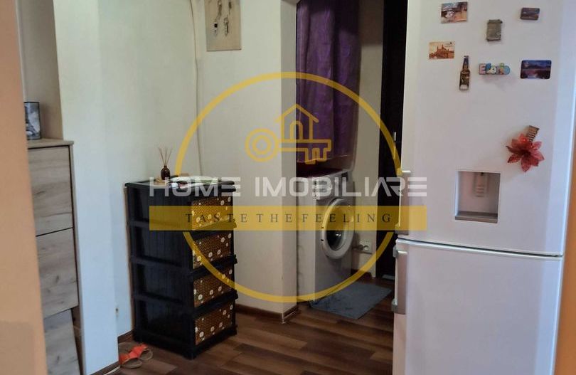 Vand apartament 2 camere, decomandat, 95000 euro - Poză 1