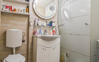 Apartament 3 camere finisat, cu parcare, zona Centrala Floresti - Poză 9