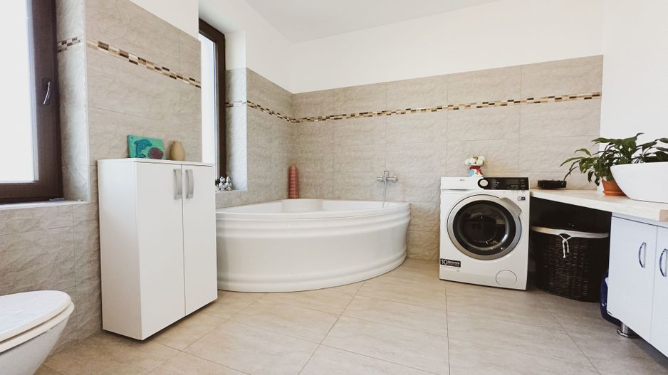 Dumbravita - Casa 5 camere, 179 mp | Mobilat & Utiliat | Garaj - Poză 37