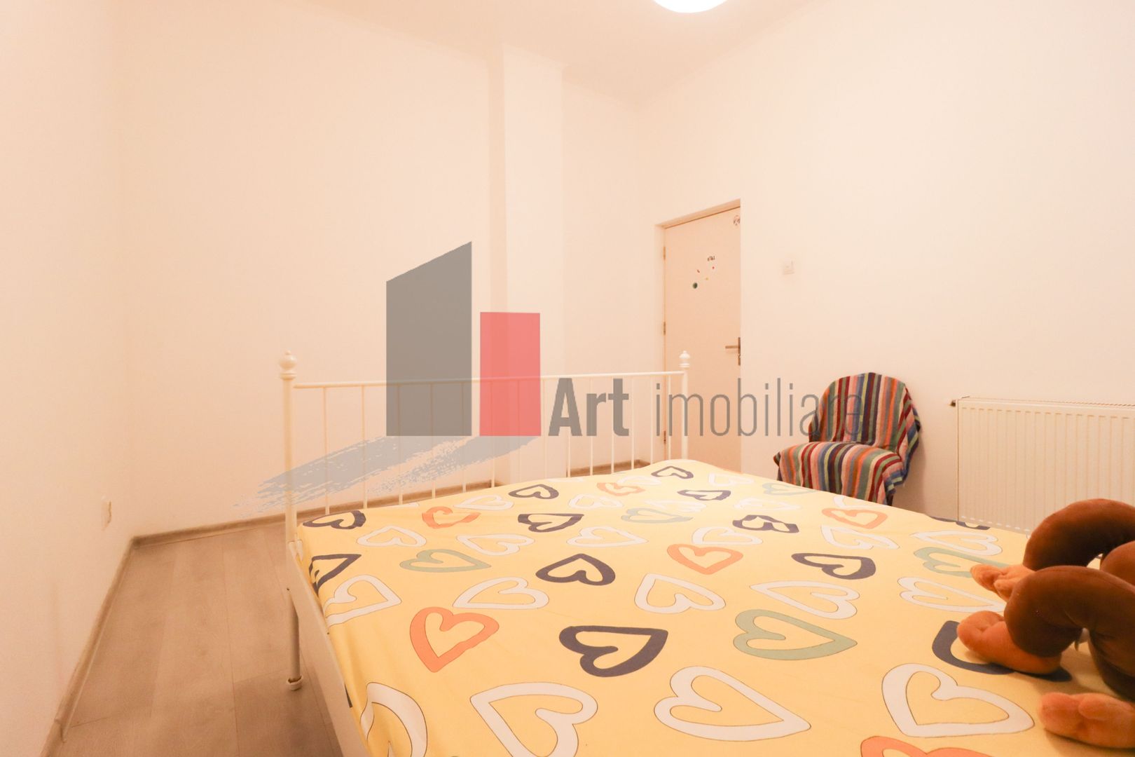 Apartamentul "REHEGUA" , stradal, bloc "REABILITAT" - Poză 9