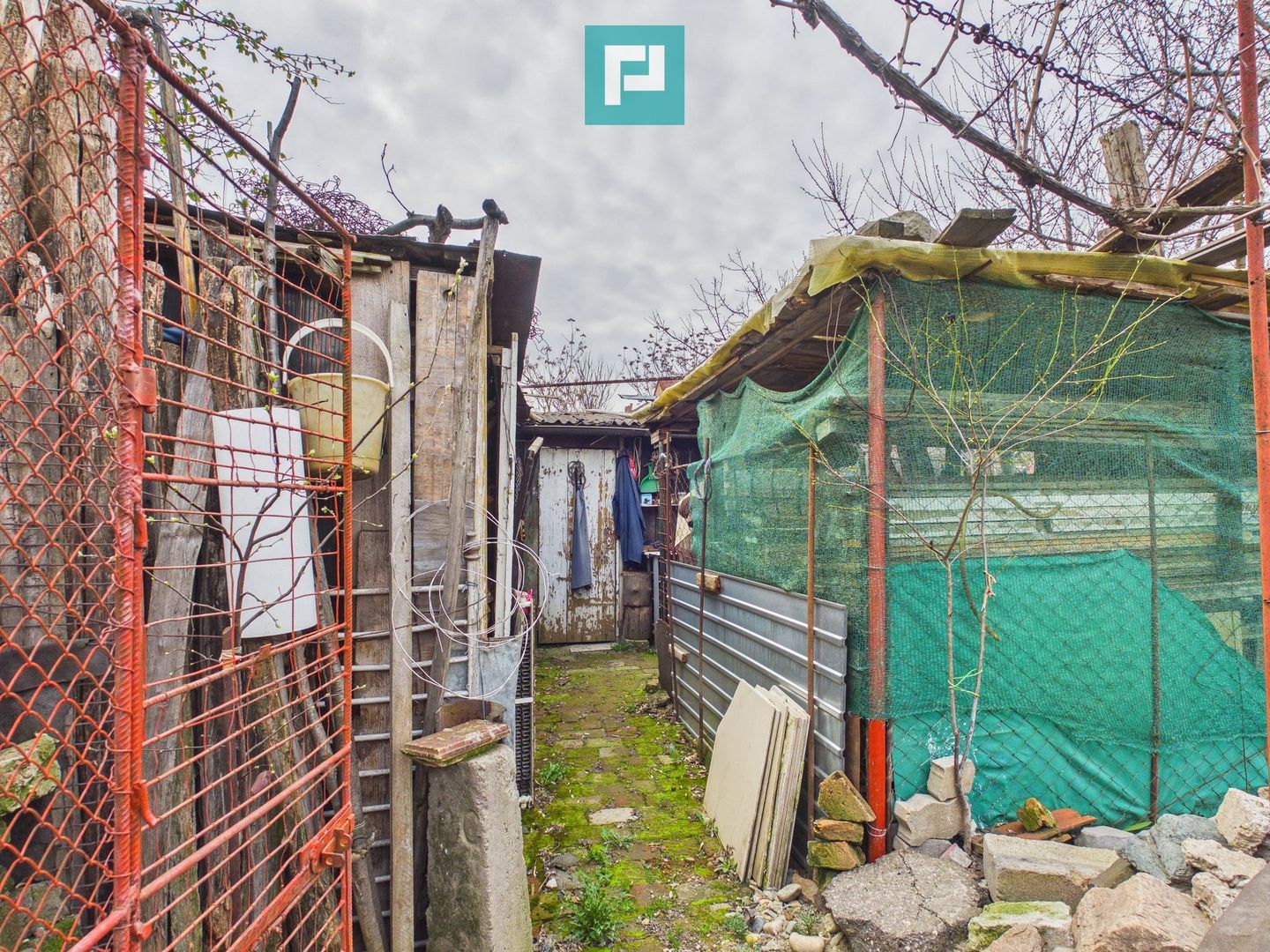 Apartament la curte comună în Aradul Nou - Poză 10