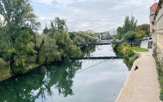 Apartament de închiriat cu 3 camere, Ultracentral in Oradea - Poză 5