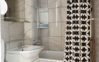 Apartament disponibil imediat, mobilat si utilat complet ! - Poză 8