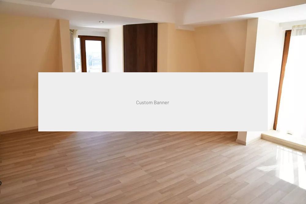 Bran - Casa pe strada Valea Portii. 223 mp, 4 dormitoare - Poză 1