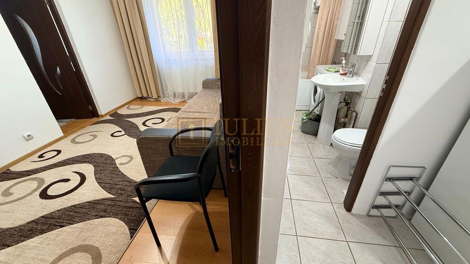 2 camere| vis a vis de Spitalul Judetean| centrala proprie| - Poză 3