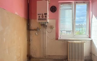 Apartament cu 2 camere decomandat in centrul orasului - Poză 6