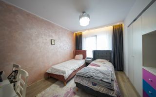 Apartament 3 camere, mobilat si utilat, aproape de metrou - Poză 10