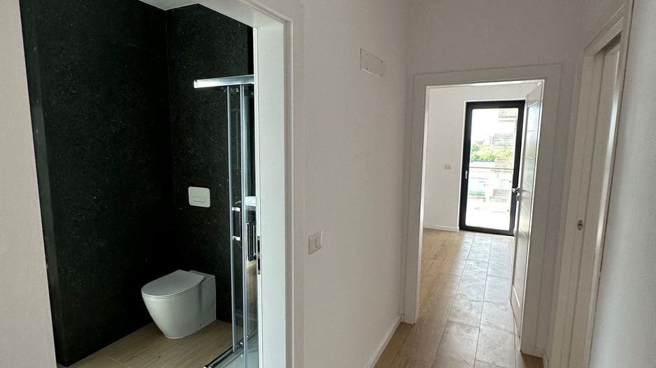 Apartament 3 camere bloc nou - Poză 12