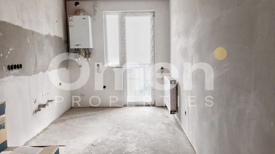 Apartament 2 camere + loc parcare de vanzare , Zona Hotel Europa - Poză 2