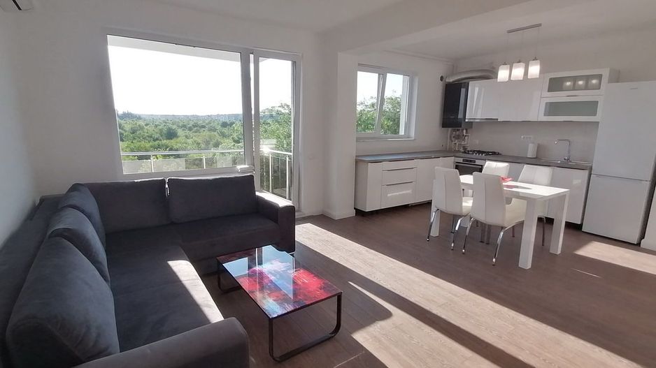 3 camere || Pipera || terasa mare || 100 mp - Poză 3