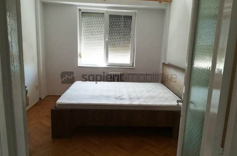 De inchiriat ap.cu 4 camere in Cantemir - Poză 15