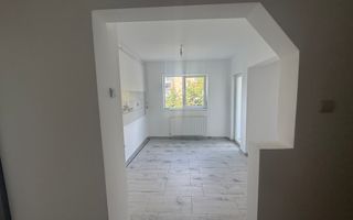Apartament 2 camere finisat | Etaj 2 | Zona Micro 16 - Poză 3