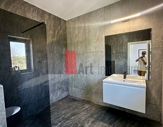 Vanzare vila 4 camere in Domnesti - Poză 7