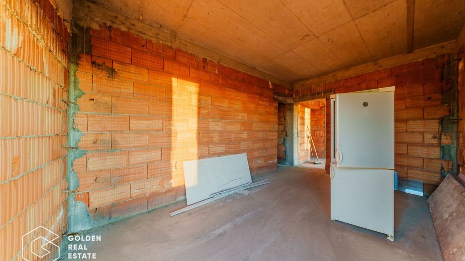 Casa la rosu, 3 camere, constructie 2025, cartier nou din Fantanele - Poză 9