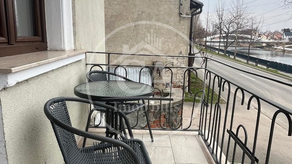 Apartament de închiriat cu 2 camere în zona ultracentrală, Oradea - Poză 6
