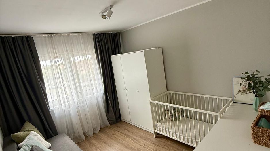Vând apartament de lux 3 camere, decomandat, 72 mp, etaj 3/4 - Poză 9