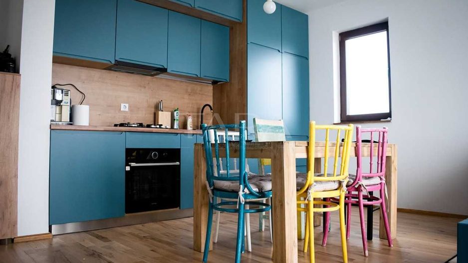 Penthouse cu 3 camere de închiriat - Între Lacuri - Poză 3