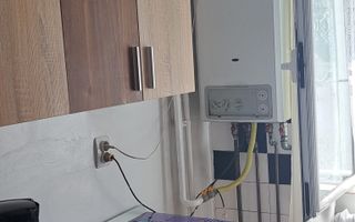 Apartament 3 Camere UMF - 450 euro - Poză 2