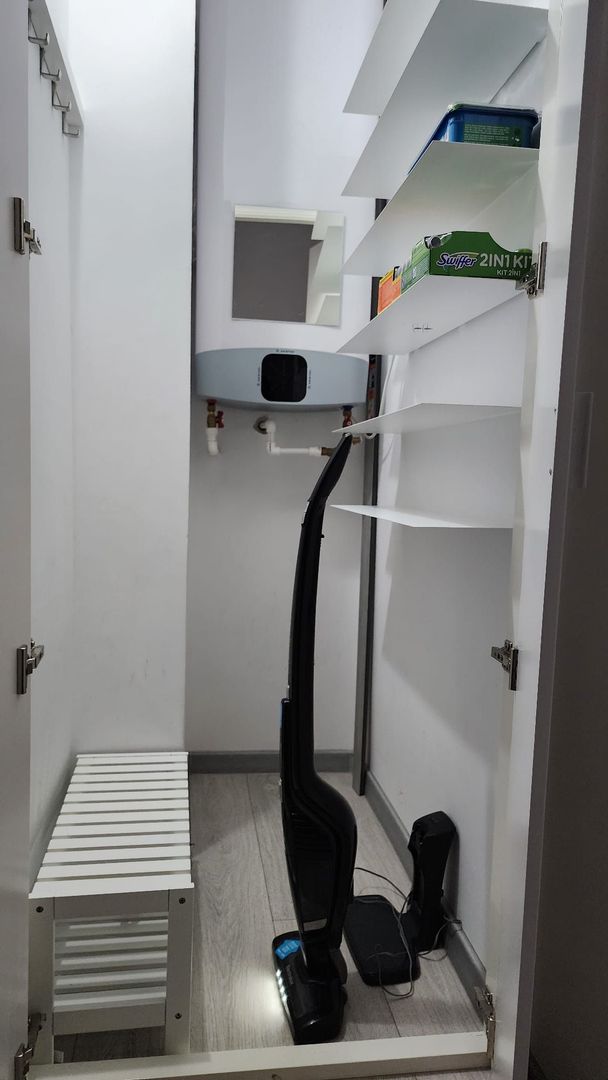 APARTAMENT MOBILAT SI UTILAT METROU ZONA 1 MAI - Poză 8