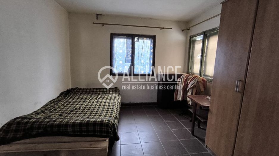 EFORIE NORD (COD03) - Casa din caramida si teren generos ! - Poză 12