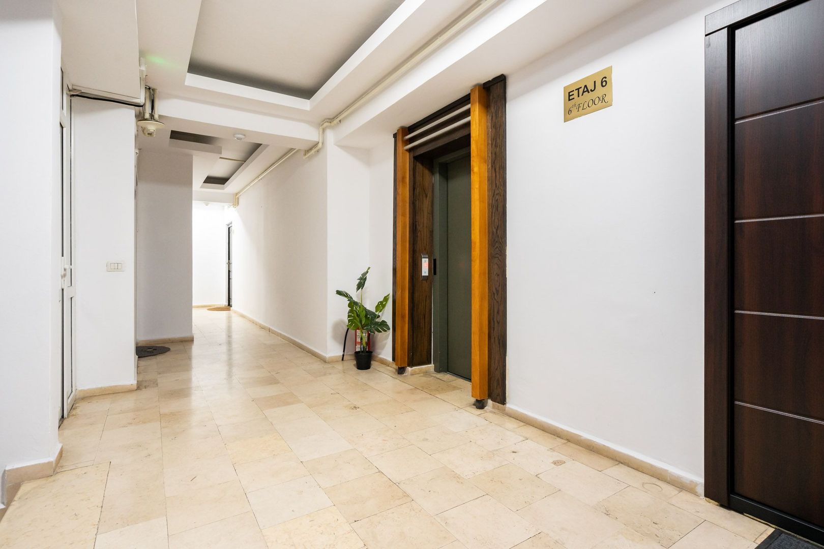 COMISION 0% - Apt 2 camere 80mp superb, complex de renume - Pta Alba-Iulia - Poză 13