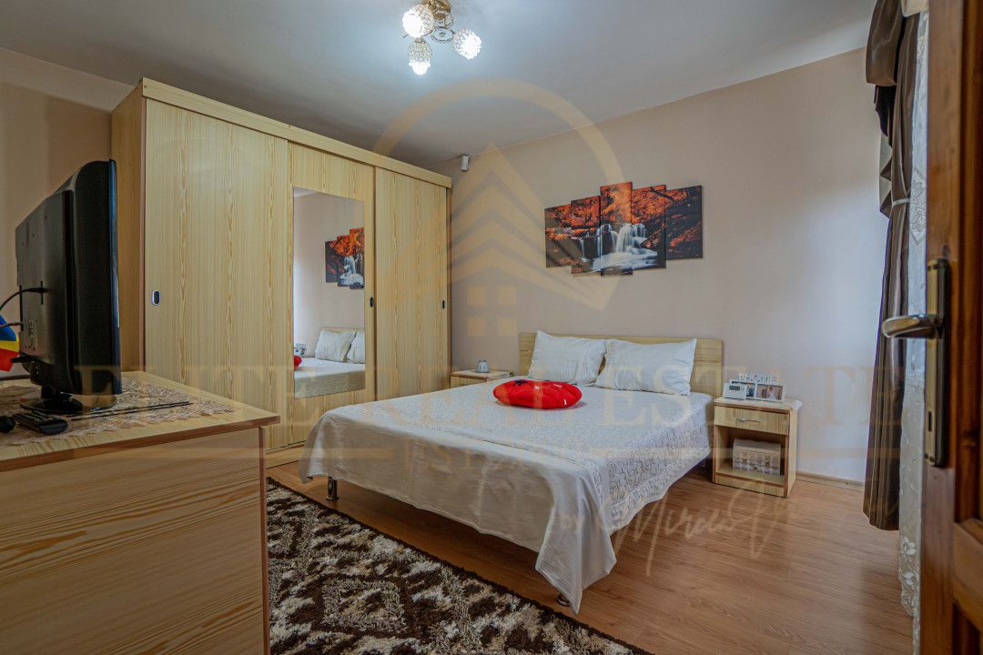 Agigea - Vila D+P+1E+M pe un teren de 772 mp cu o deschidere de 21,46 m. - Poză 23