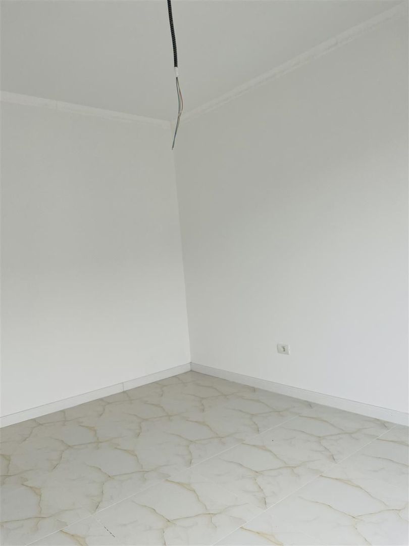 Casa P finisata zona Oncea - Poză 9