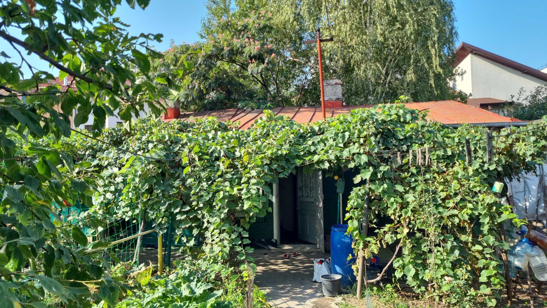 Teren + Casa Demolabila - Poză 5