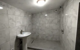 Casă de vânzare – 3 camere, teren generos 18 ari – Bulboaca, Anenii Noi - Poză 13