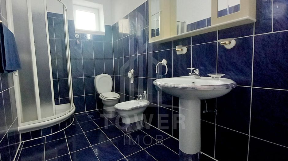 Casă individuală de închiriat -zona Tiglari - Poză 9