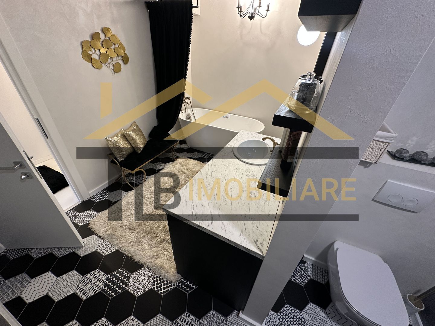 Apartament de 2 camere, 78mp, decomandat, parcare, Zona UltraCentral - Poză 9