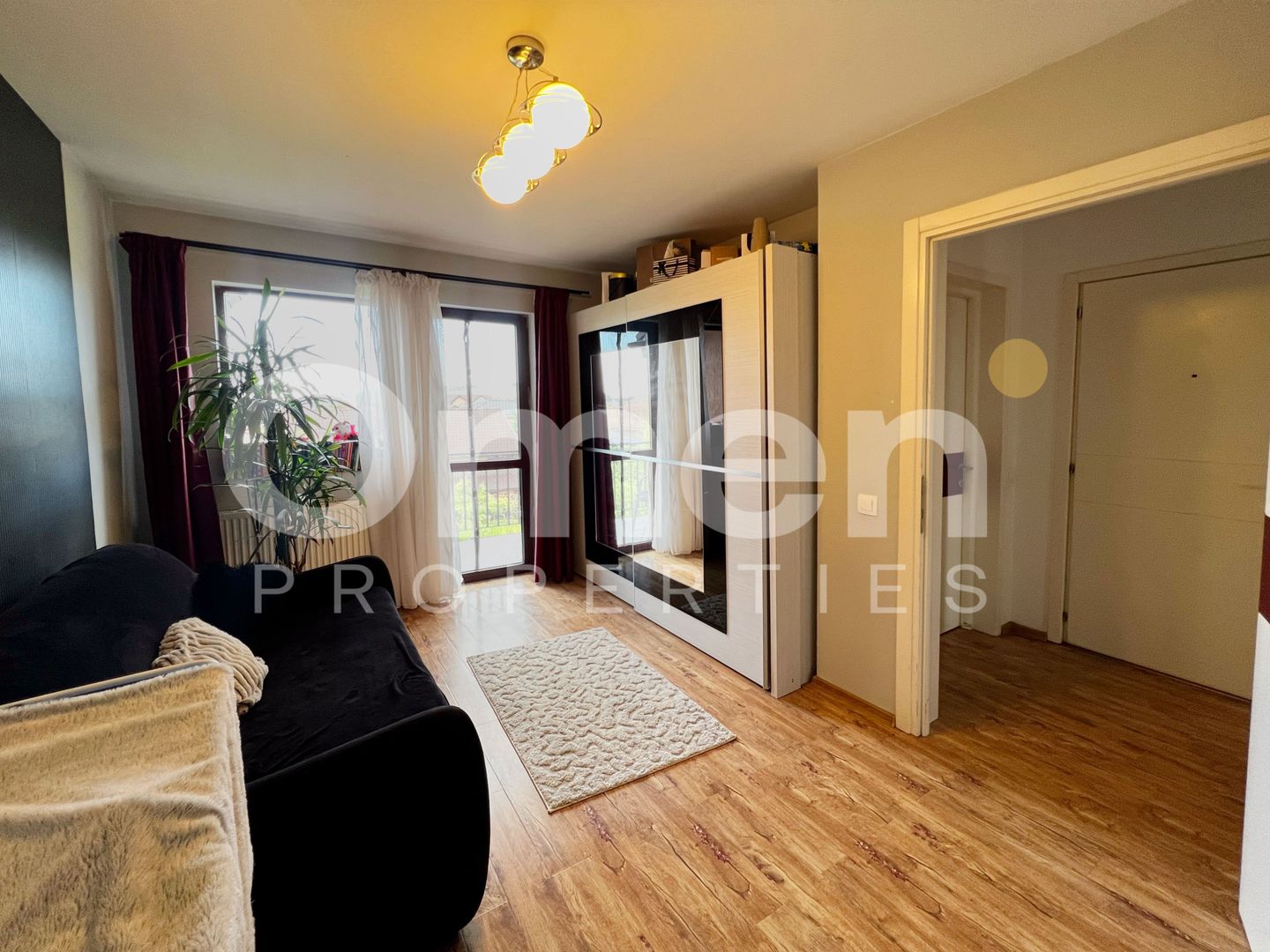 Apartament 3 camere | 110 mp | 1.080 de euro/mp | zona Marul de Aur. - Poză 2